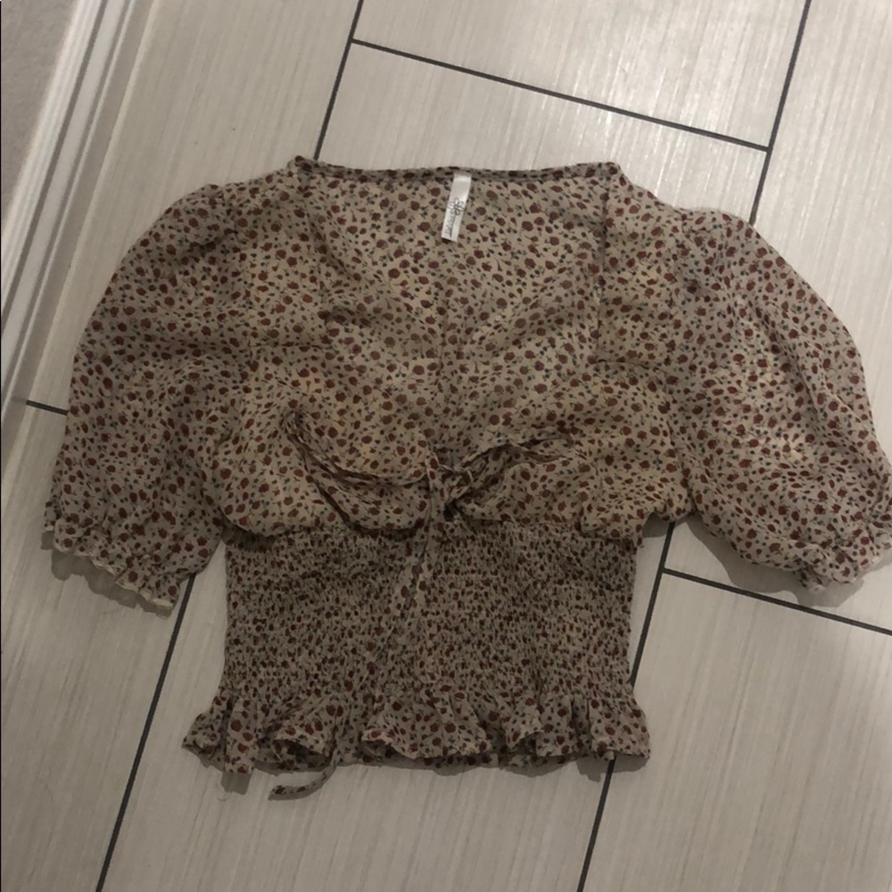 floral blouse